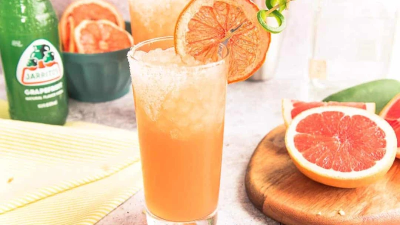Spicy Paloma Drink