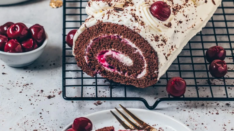 Vegan Swiss Roll Cake Recipe