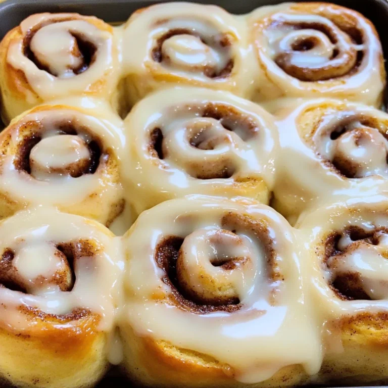 Best Homemade Cinnamon Rolls Recipe {Copycat Cinnabon Recipe}